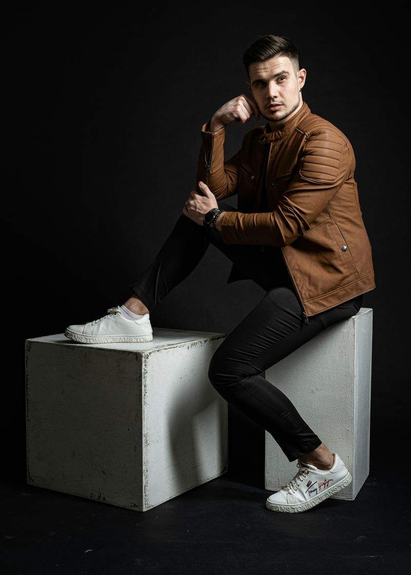 モデルビジョン株式会社 - Image 15